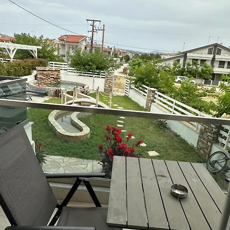 View Hotel *