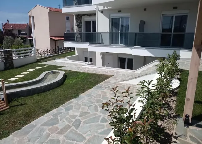 View * Nikiti (Sithonia)