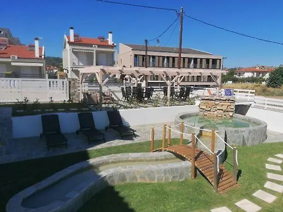 View Hotel *